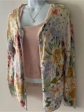 Serengeti White and Black Logo Knit Top